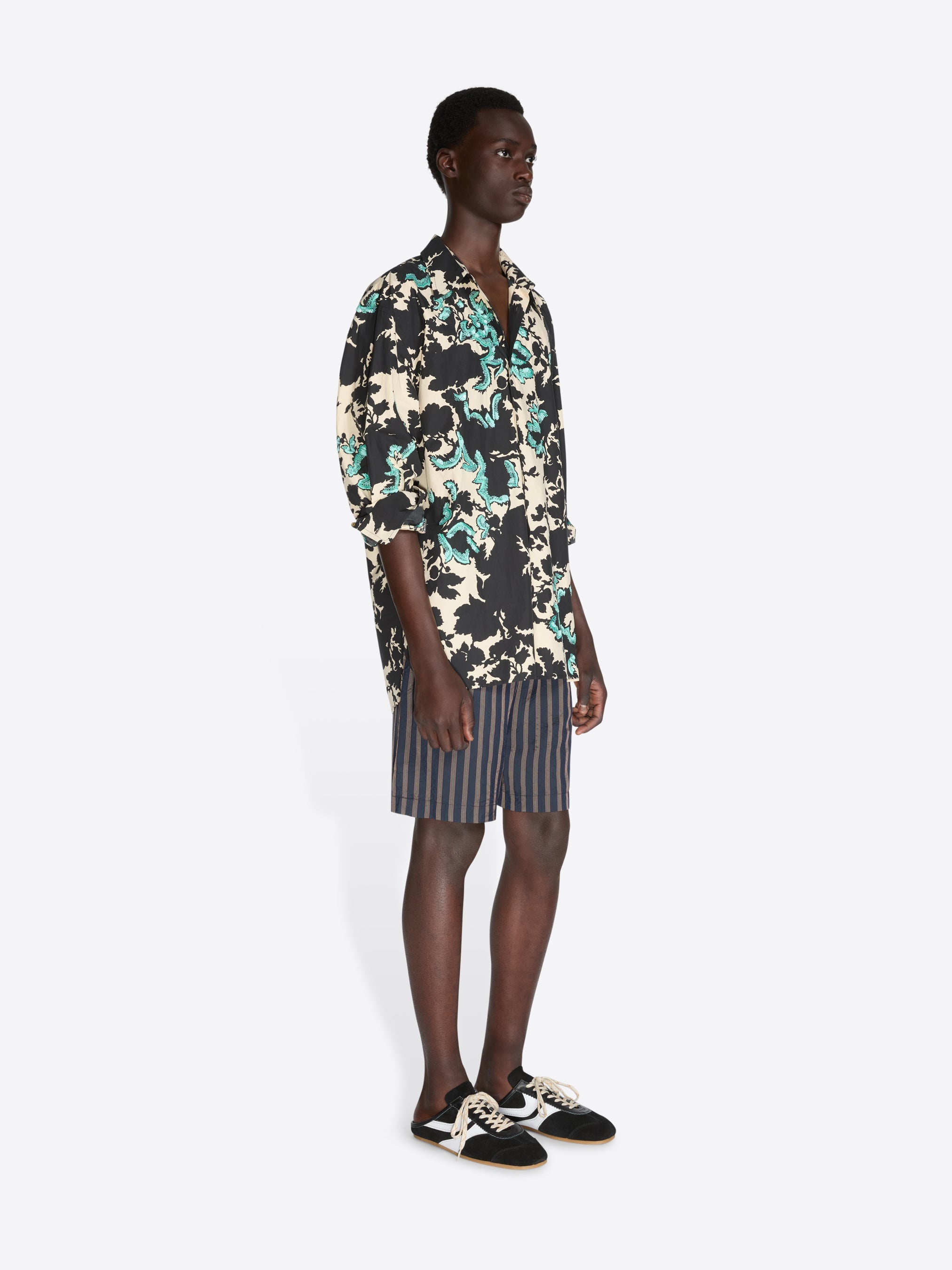 Loose Embroidered Shirt
