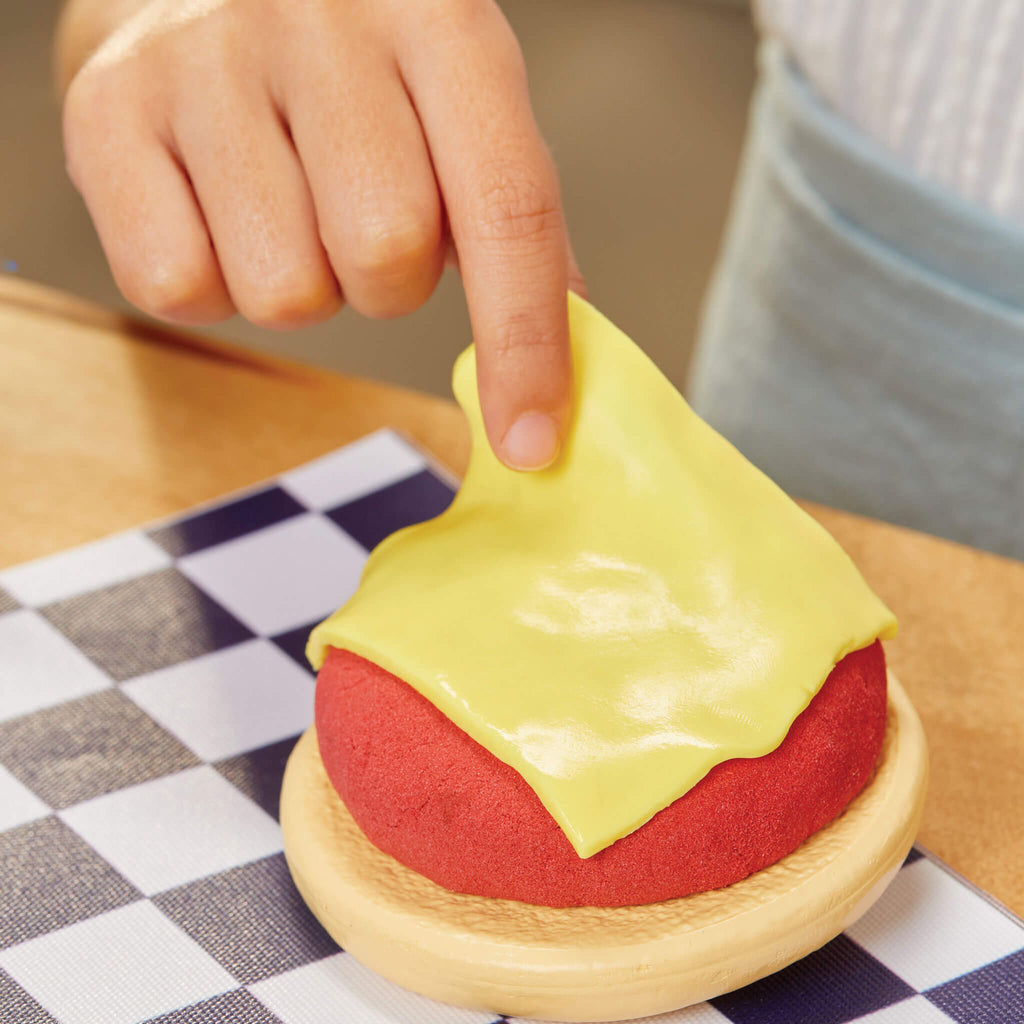 Creative Chefs™ Cheeseburger and Fries Kit - Pretend Cooking Kit with Reusable Burger and Fries Mix for Multi-Step Preparing and Plating