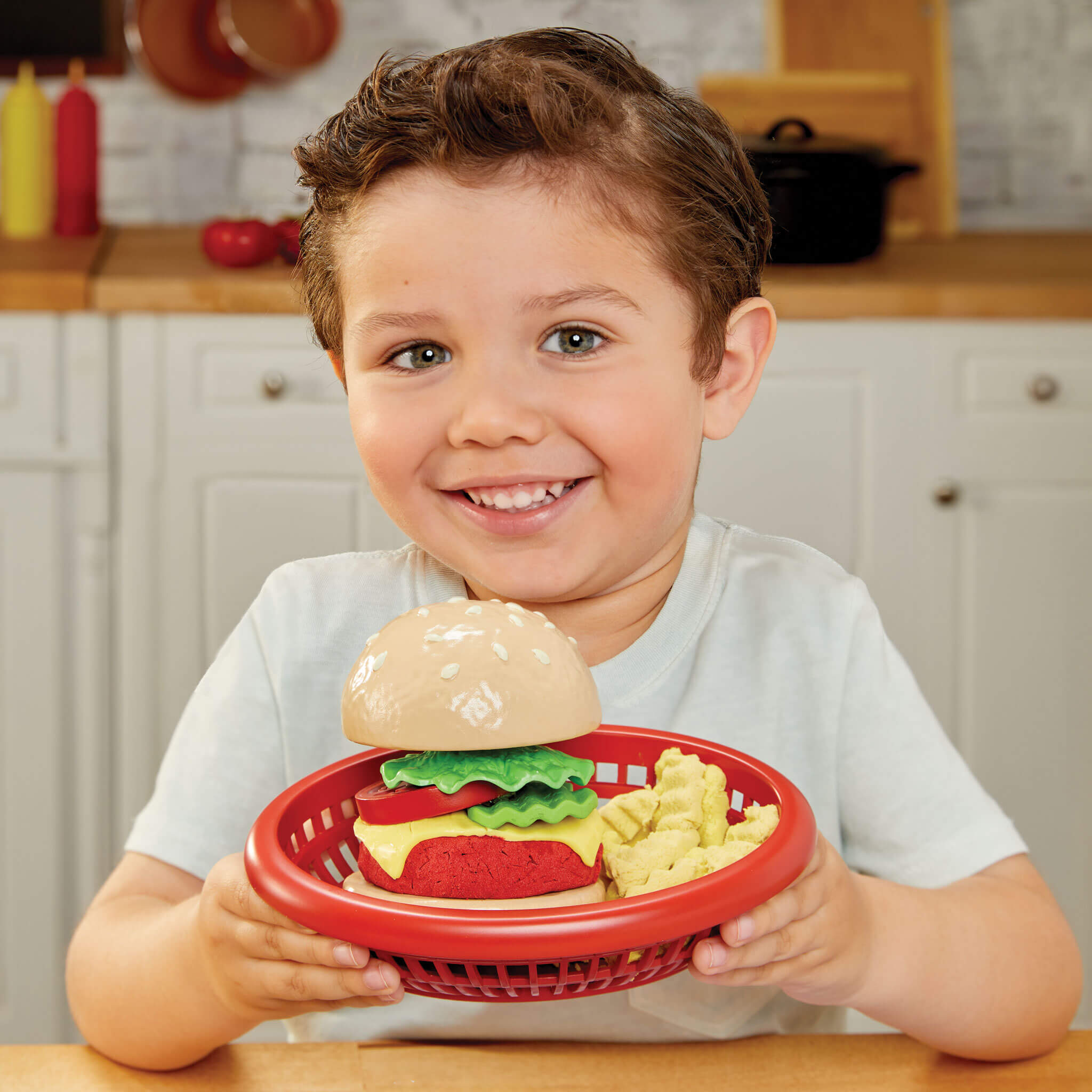 Creative Chefs™ Cheeseburger and Fries Kit - Pretend Cooking Kit with Reusable Burger and Fries Mix for Multi-Step Preparing and Plating